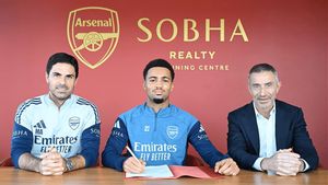 Arsenal Ikat Gelandang 18 Tahun Ethan Nwaneri dengan Kontrak Panjang