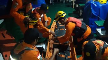 Luka Robek di Perut Saat Perbaikan Peralatan, WN China ABK Kapal Dievakuasi Basarnas Banda Aceh