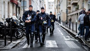 在2022年世界杯半决赛法国对摩洛哥之前，成千上万的安全部队在巴黎及其他地区处于戒备状态 