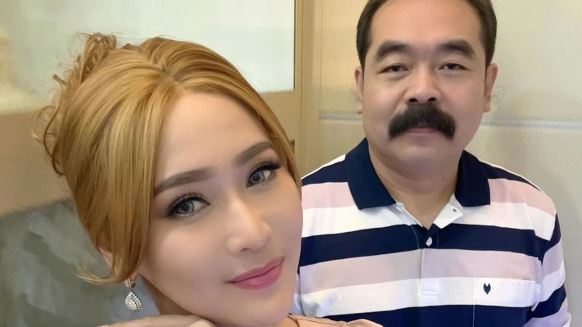 Inul Daratista Sempat Berantem dengan Adam Suseno Demi Samakan Pilihan Capres