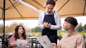 Tips Pesan Makanan di Restoran Saran Gordon Ramsay, Hindari 6 Menu Ini