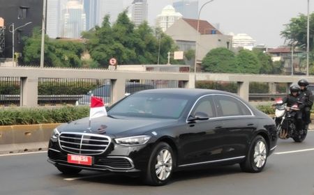 Naik Mercedes-Benz S600 Guard, Presiden Jokowi Tinggalkan Gedung Parlemen usai Pidato RAPBN 2025