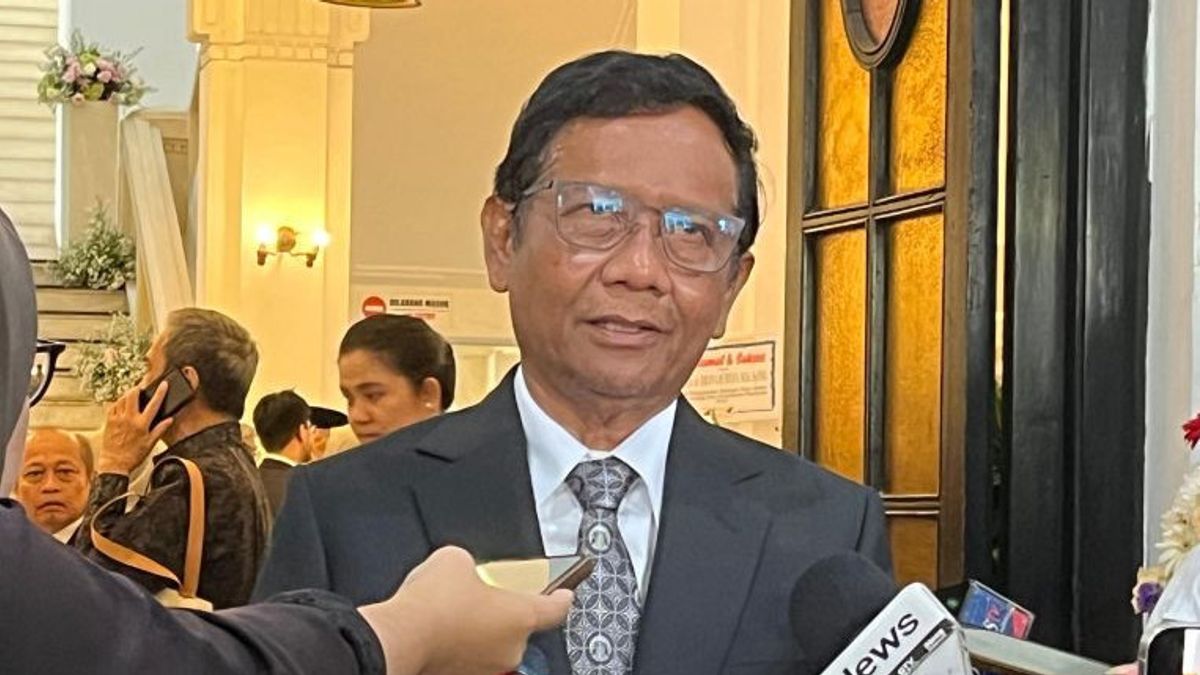 Mahfud 在IPW向KPK报告后表示Ganjar的回应