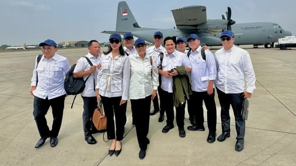 Briefing Ministers In Tidar Valley, Erick Thohir To Sri Mulyani Riding Hercules C-130 J