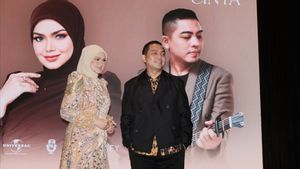 Kisah Penuh Haru Siti Nurhaliza di Balik Lagu <i>Menamakanmu Cinta</i>