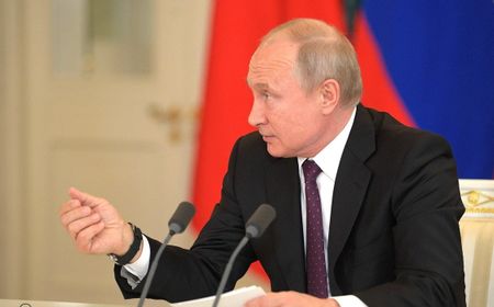 Presiden Putin Sebut Sputnik V Bekerja Lebih Baik Melawan Varian Omicron Dibanding Vaksin Lain