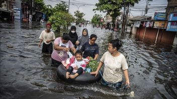 Menteri PU soal Biang Kerok Banjir: Sungai Itu Ditimbun dan Akhirnya Ada Bangunan