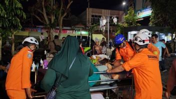 Évitez les dangers du tremblement de terre, Basarnas Bandung évacue les patients de l’hôpital de Sumedang