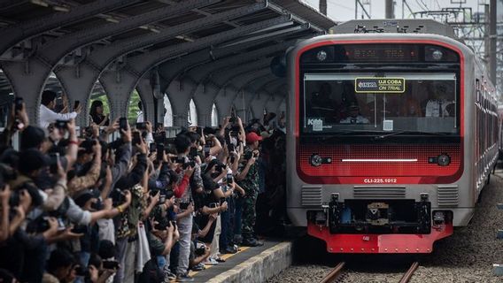 Hari Buruh, KAI Commuter Operasikan 1.063 Perjalanan