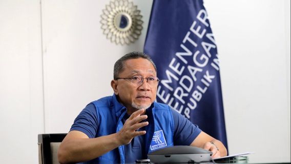 مزارعو الدجاج يشكون من خسارة 3.2 تريليون روبية إندونيسية ، وزير التجارة زلهاس: سنتصل لاحقا