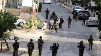 50名巴勒斯坦人在开斋节庆祝活动1445 H期间以色列逮捕