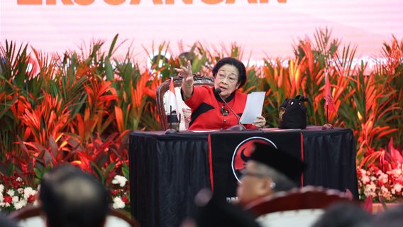 Megawati à Cakada lors des élections de 2024 : Vous devez combattre, vous devez gagner quand vous êtes au PDI Perjuangan!