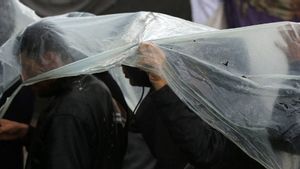 Nestapa Warga Gaza di Tenda Pengungsian yang Dikepung Banjir