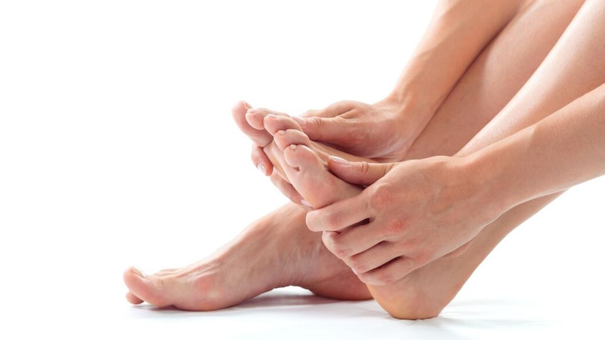 Jangan Abaikan, Tanda-Tanda Penyakit Ginjal yang Muncul di Kaki