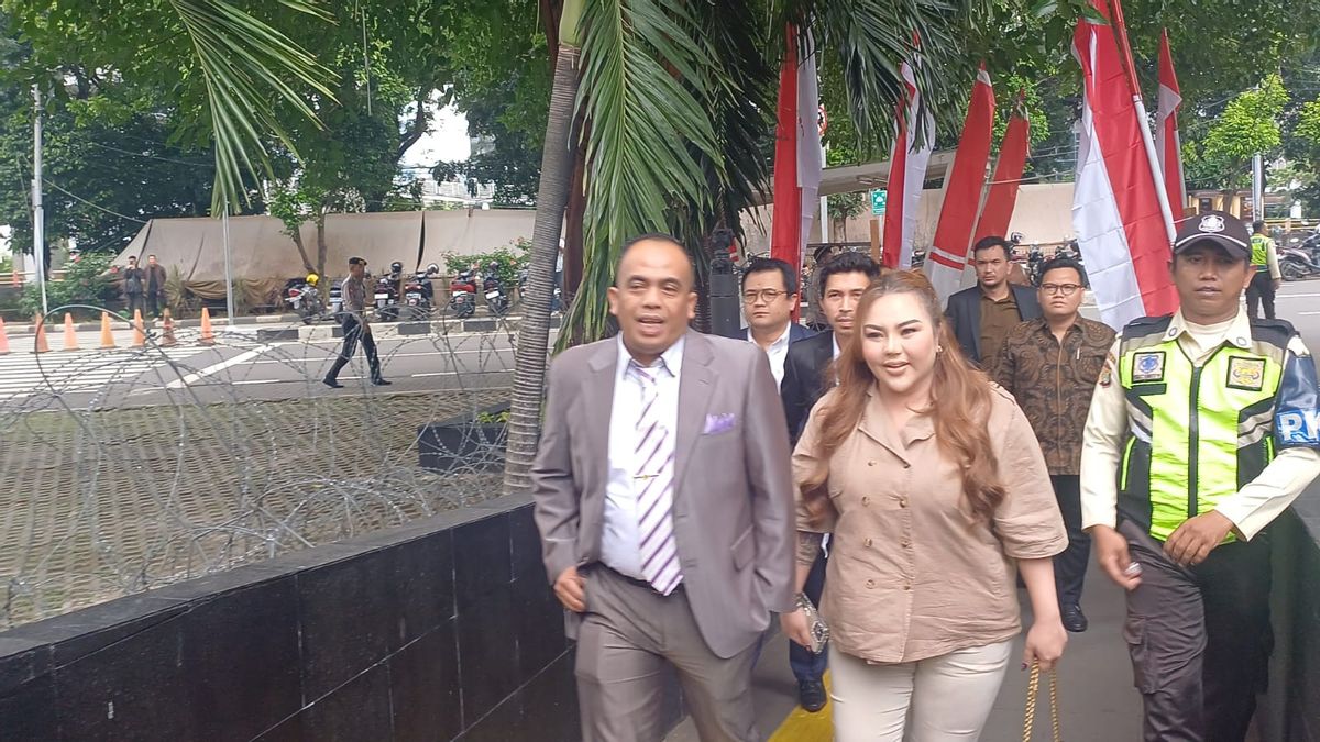 Keluarga Kecewa tapi Tetap Beri Dukungan, Lisa Mariana Fokus Perbaiki Diri dan Urus Anak