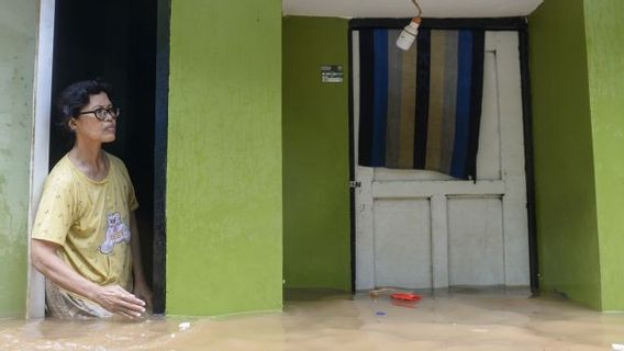 Mobil Dinas Dukcapil Terjun ke Lokasi Banjir, Urus KTP Cs yang Rusak: 2 Jam Selesai dan Gratis