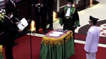 Minister Of Home Affairs Inaugurates Achmad Marzuki As Acting Governor Of Aceh