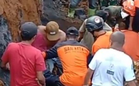 Sejumlah Penambang Pasir Tertimbun Longsor di Pronojiwo Lumajang