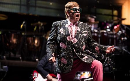 Sejarah Hari Ini, Elton John Lahir sebagai Ikon Musik juga Pejuang bagi Kaum Homoseksual dan Penderita AIDS