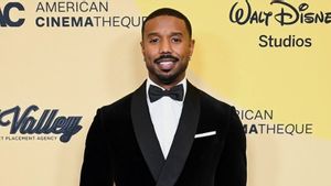 Michael B. Jordan Menang Aktor Utama, Daftar Pemenang Actor Awards 2026