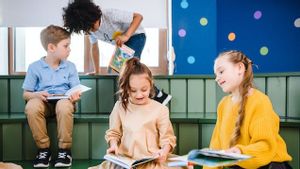 7 Tips Meningkatkan Kemampuan Membaca pada Anak
