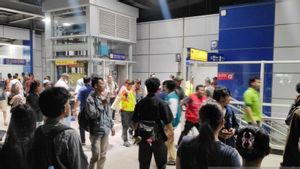 Tabrakan Kereta Api, KAI Fokus Evakuasi Penumpang di Stasiun Bekasi Timur