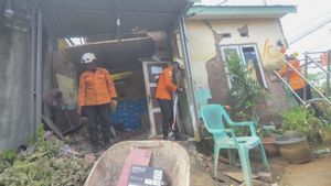 地震M 6.3ベンクル被害34軒の家屋、社会省が対策チームを派遣