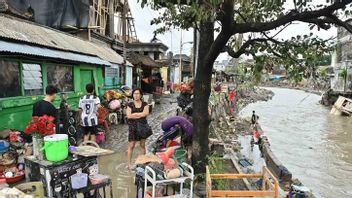 ina : Bali : les suites d'inondation : pas seulement à cause du réchauffement climatique, cela est aussi dû à des facteurs moraux