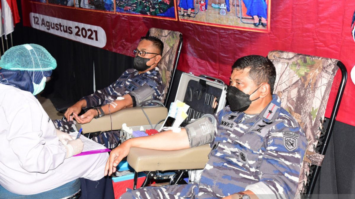 TNI AL di Makassar Gelar Donor Plasma untuk Tolong Pasien COVID-19