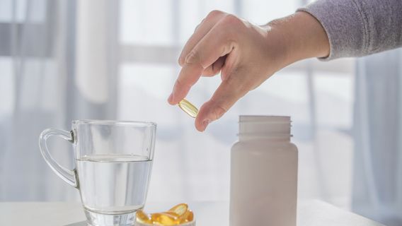 Vitamin Apa Saja yang Dibutuhkan agar Tetap Fit Menjalani Puasa? Berikut Daftarnya