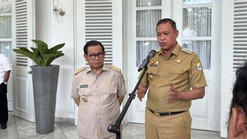 In Addition To Asking To Create A Flyover, The Bekasi Walkot Hopes That The DKI Provincial Government Will Send Heavy Equipment To Order Buildings