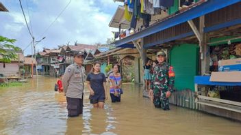 洪水袭击中加里曼丹的卡廷根:87个被淹没的村庄的5,728所房屋