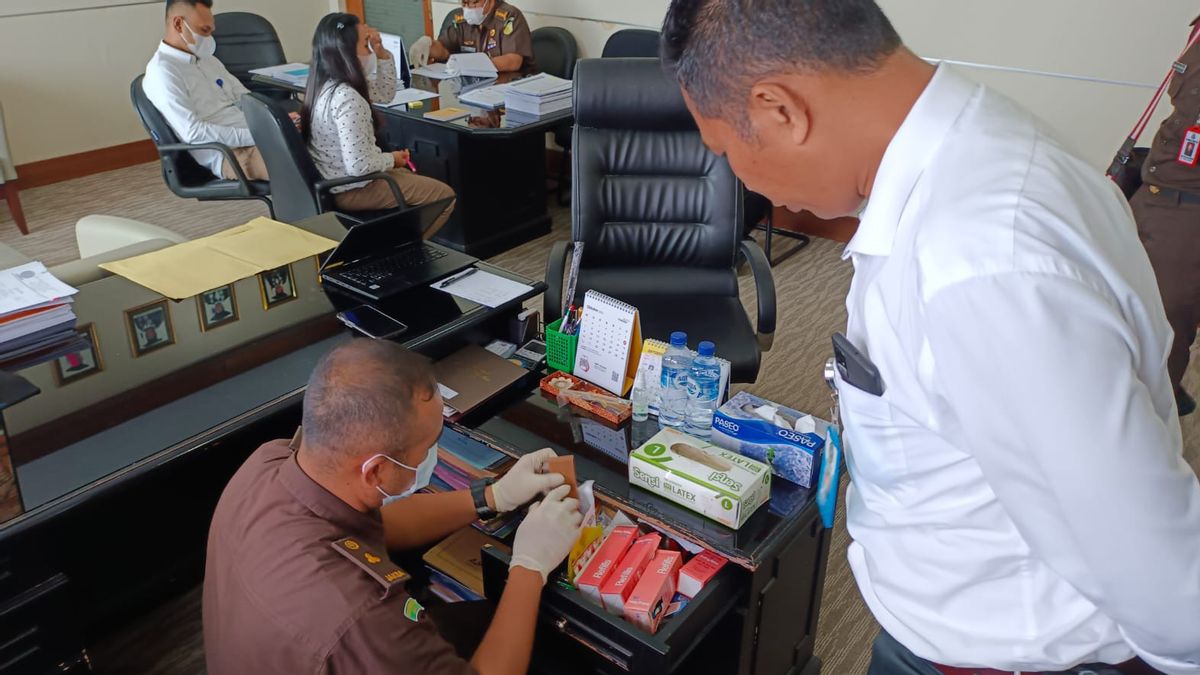 The Bali Prosecutor's Office Was Searched For Allegations Of Corruption, Udayana University, The Cooperative Coordinating Board