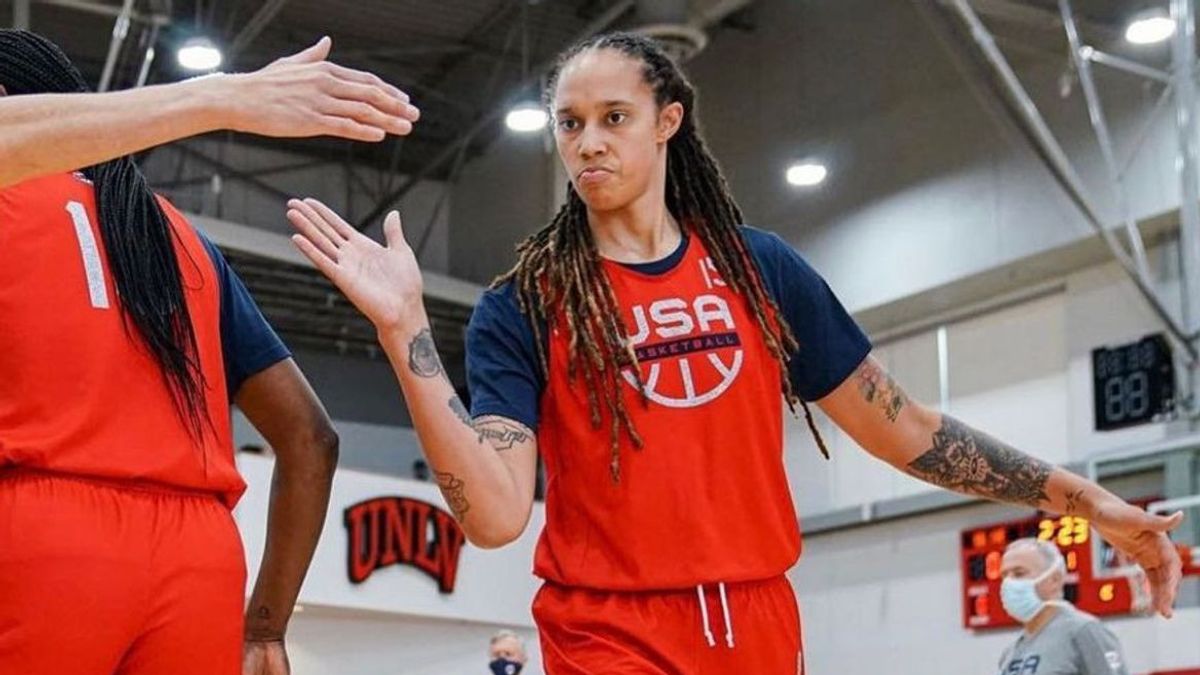 Women's Basketball Star Britney Griner Free From Russian Prisons Before 2022 Ends