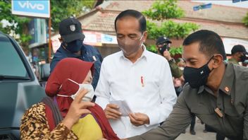 نظرا للمساعدة النقدية للتجار Jateng: ممتنة أن يكون زعيم كاياك باك Jokowi
