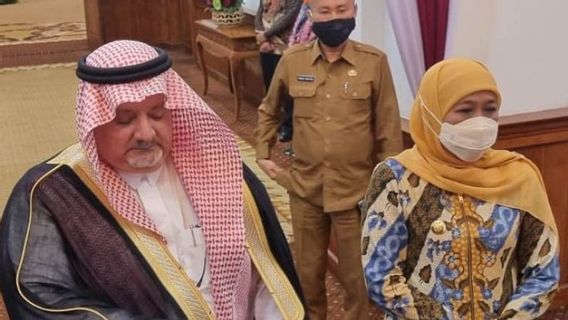 Meeting Ambassador, East Java Governor Khofifah Asks For Connectivity Of Vaccination Of Indonesian Citizens With Applications In Saudi Arabia