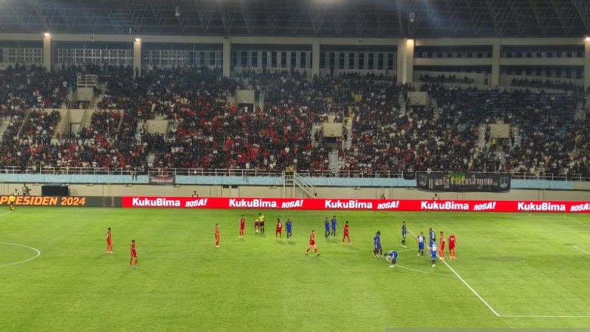 Ahead Of The 2024 President's Cup Final, Arema FC Coach Admits Borneo FC Quality Without Having To Change The Lineup Of Players