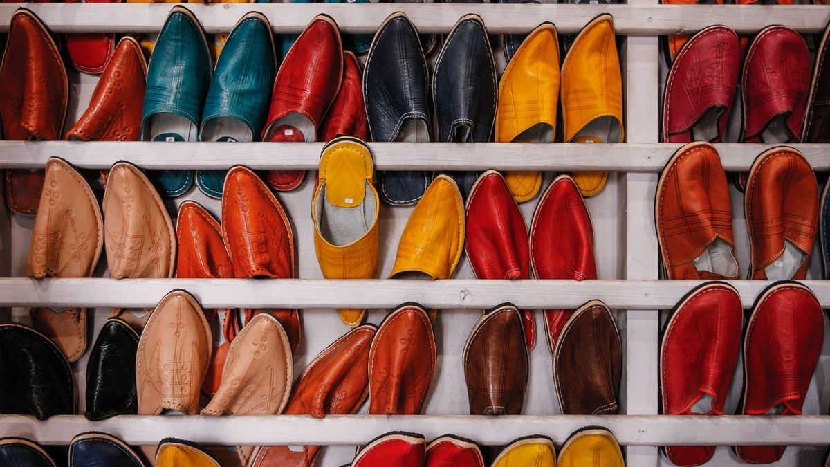 Tips Cerdas dan Mudah Merawat Sepatu Kulit agar Awet