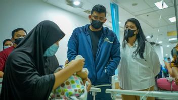 L’hôpital Adam Malik Est Incapable D’effectuer Une Greffe, Bobby Nasution Prévoit D’amener Un Bébé Atteint D’atrésie Biliaire à Jakarta
