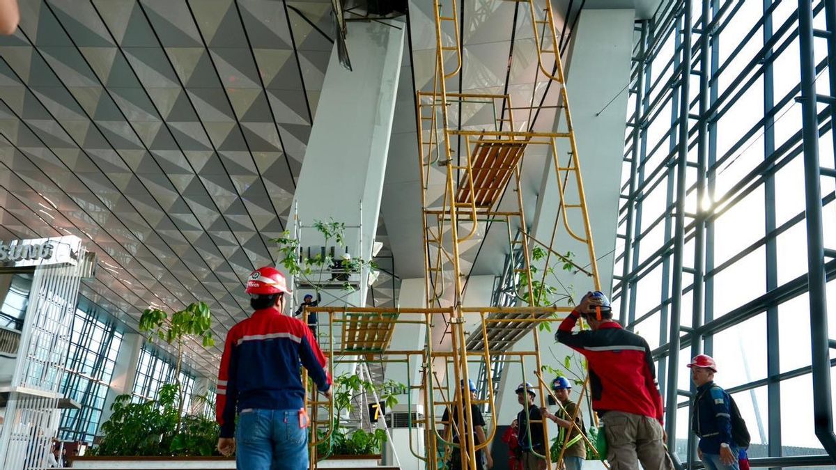 Regarding the Incident of the Ceiling Collapsing, WIKA Emphasizes that Terminal 3 of Soetta Airport is Built According to Standards