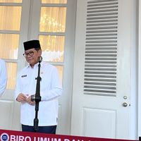 Temui Pramono di Balai Kota, Gus Ipul Bahas Integrasi Data Bansos Pusat-Daerah Hingga Sekolah Rakyat