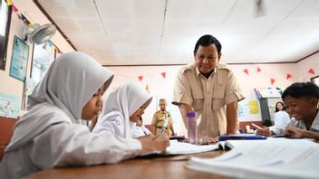 Prabowo passe en revue le MBG soudainement à l’école primaire et à la cuisine spg de Bogor