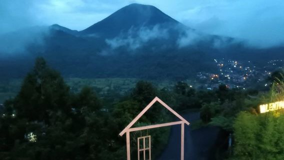データの分析と評価の結果、トモホンスルト市のロコン山の状況が警告に下げられました