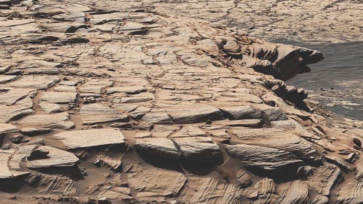 美国宇航局漫游车在火星上发现了古代生命的新迹象