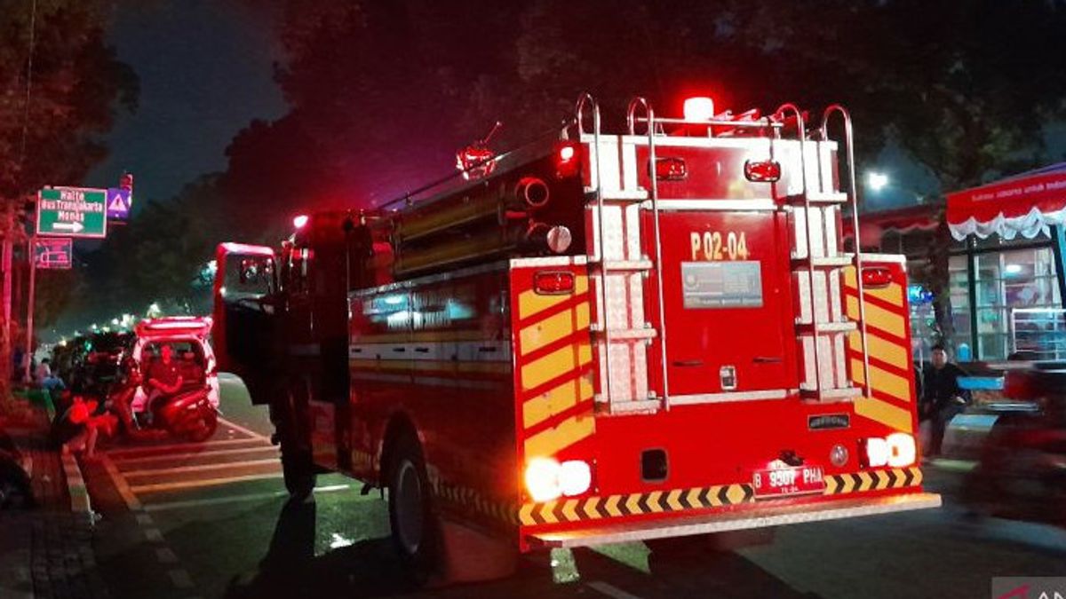Tragedi Kebakaran Museum Nasional, Kerahkan 14 Mobil Pemadam
