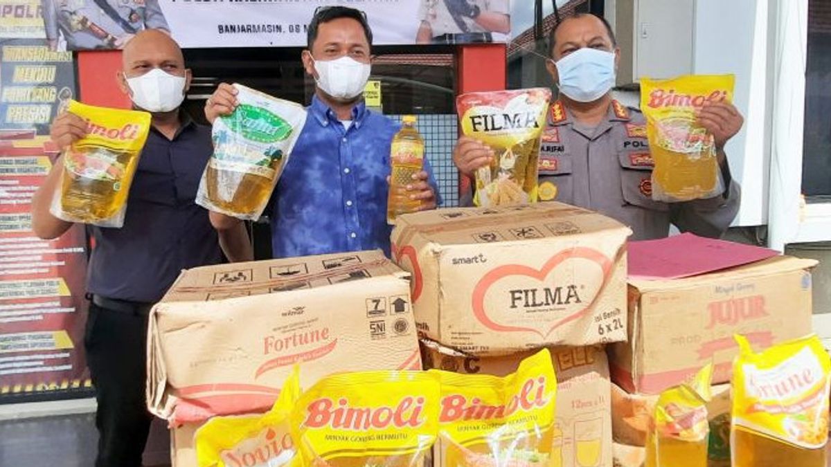 Bimoli Cooking Oil Owned By Conglomerate Anthony Salim And Filma From Sinarmas By Tycoon Eka Tjipta Widjaja Becomes Favorites For Residents Of Paser Regency, East Kalimantan