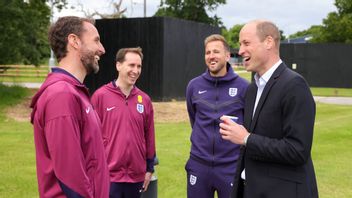 In The Audience Tribune, Prince William Gusar To The Impact Of Excitement See England Beat Switzerland