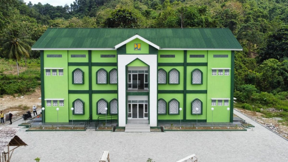 Dilengkapi Fasilitas Mumpuni, Kementerian PUPR Selesaikan Pembangunan Rusun Ponpes di Poso