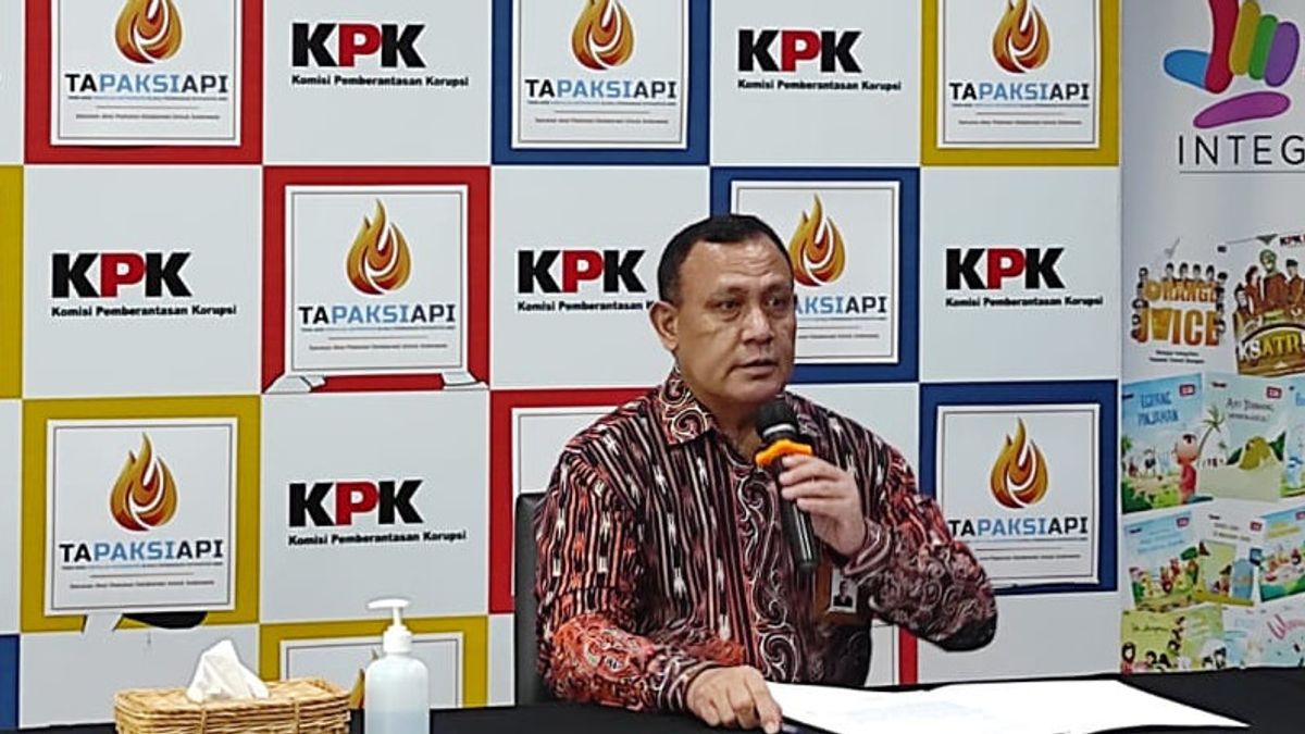 رئيس KPK يفتح الفرص لريجنت PPU عبد الغفور لاستخدام مادة غسل الأموال