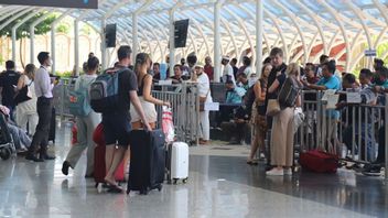 L'aéroport de Bali installe un scanner thermique pour empêcher l'entrée du virus Nipah